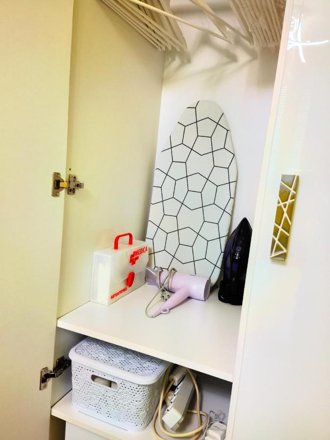 Sofiel Cozy Apartment - Top Center Sofia Bagian luar foto